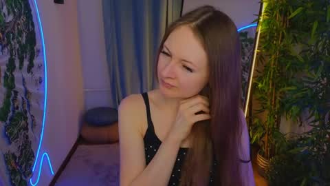 Snapshot of freya_nilsson chatting on December 22, 2024, 4:06 pm Freya online show from December 22, 2024, 4:06 pm