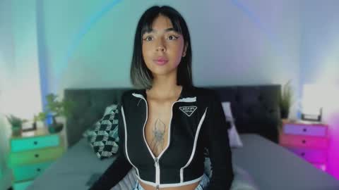 Snapshot of freya_stonee chatting on February 24, 2025, 11:32 am Freya online show from February 24, 2025, 11:32 am