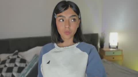 Snapshot of freya_stonee chatting on February 26, 2025, 11:41 am Freya online show from February 26, 2025, 11:41 am