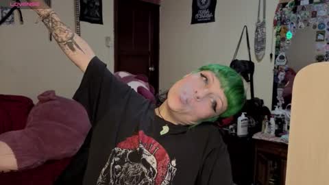 Snapshot of freyaa_sorceress chatting on December 15, 2025, 4:39 am freyaa_sorceress online show from December 15, 2025, 4:39 am