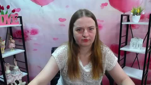 Snapshot of freyadak chatting on April 21, 2026, 5:06 pm FreyaDak online show from April 21, 2026, 5:06 pm