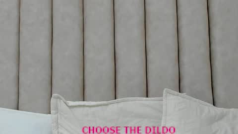 FREYA online show from November 19, 2025, 6:52 pm