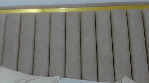 FREYA online show from November 28, 2025, 8:11 pm