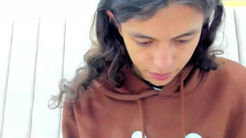 Snapshot of freyamoller_ chatting on February 22, 2026, 7:12 pm FreyaMoller online show from February 22, 2026, 7:12 pm