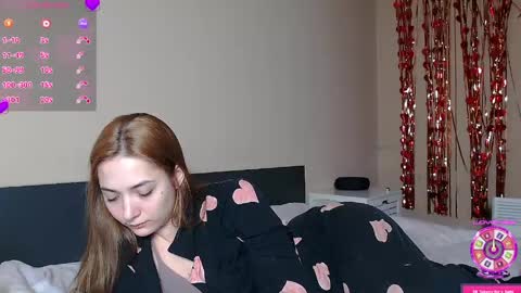 Snapshot of freyaoliver chatting on April 20, 2026, 9:38 pm FreyaOliver online show from April 20, 2026, 9:38 pm