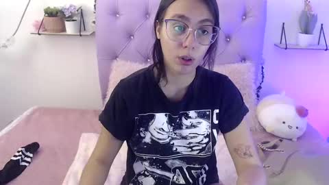 Snapshot of freyja_01 chatting on March 10, 2025, 10:02 pm Freyja online show from March 10, 2025, 10:02 pm