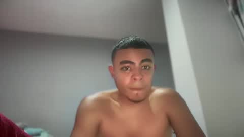 Snapshot of freyva_ chatting on January 13, 2025, 12:51 am freyva_ online show from January 13, 2025, 12:51 am