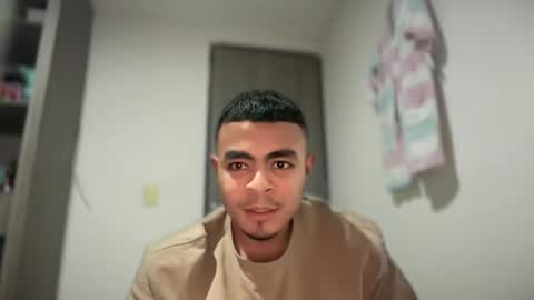 Snapshot of freyva_ chatting on January 26, 2025, 12:58 am freyva_ online show from January 26, 2025, 12:58 am