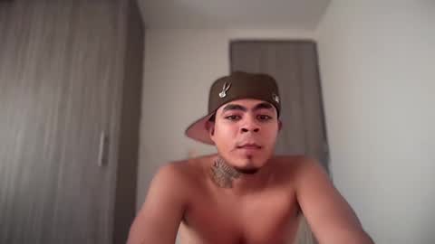 Snapshot of freyva_ chatting on March 11, 2025, 4:18 pm freyva_ online show from March 11, 2025, 4:18 pm