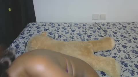 Snapshot of frianmak chatting on January 14, 2025, 7:17 am Frian online show from January 14, 2025, 7:17 am