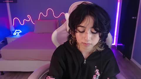 Snapshot of frida_lassi_ chatting on March 12, 2025, 4:35 pm frida_lassi_ online show from March 12, 2025, 4:35 pm