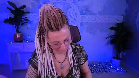 Frida Tander online show from March 14, 2026, 7:14 am