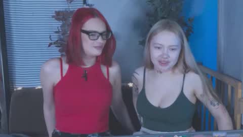 Snapshot of friend_zone_ chatting on January 12, 2026, 1:38 pm friend_zone_ online show from January 12, 2026, 1:38 pm