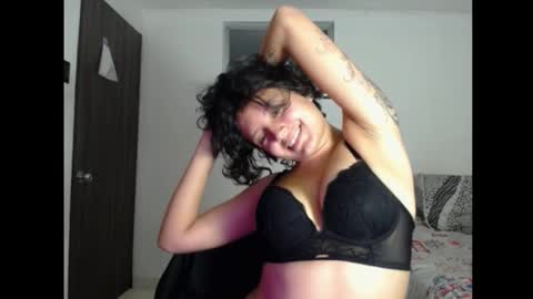 Snapshot of frikisa chatting on February 27, 2026, 11:05 pm frikisa online show from February 27, 2026, 11:05 pm