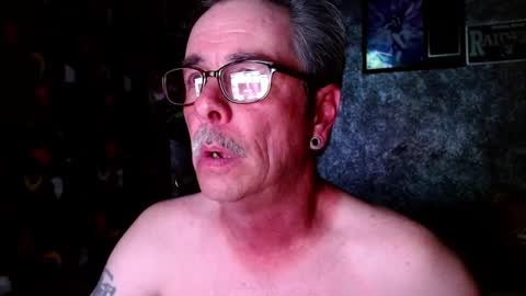 Frindwbenies online show from February 16, 2025, 6:32 am