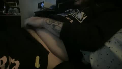 Snapshot of frnicola chatting on November 2, 2025, 9:11 am F. online show from November 2, 2025, 9:11 am