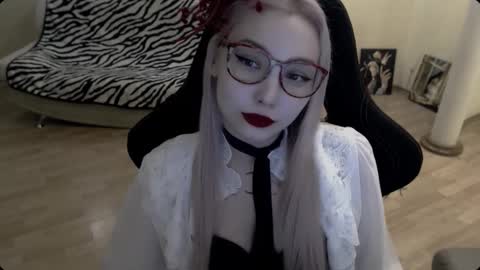 Lilith online show from November 28, 2025, 11:35 am