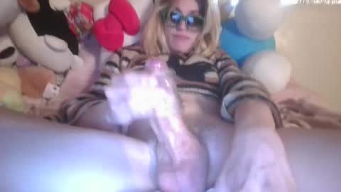frootloops420 online show from July 4, 2026, 6:03 pm