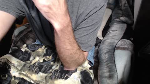 Snapshot of froy4989 chatting on December 28, 2024, 12:35 pm Froy4989 online show from December 28, 2024, 12:35 pm