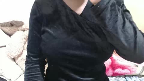 Snapshot of fruity28 chatting on October 26, 2025, 9:48 am fruity28 online show from October 26, 2025, 9:48 am