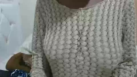Snapshot of fruity28 chatting on November 1, 2025, 7:21 am fruity28 online show from November 1, 2025, 7:21 am