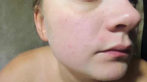 Snapshot of frumcake chatting on December 10, 2024, 2:16 am FrumCake online show from December 10, 2024, 2:16 am