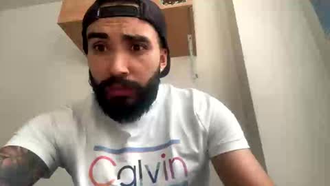 Snapshot of ftmen chatting on October 7, 2025, 3:20 pm Jestevan online show from October 7, 2025, 3:20 pm