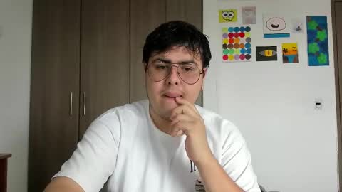 Snapshot of fuck_blow chatting on March 23, 2026, 7:18 pm uwu online show from March 23, 2026, 7:18 pm