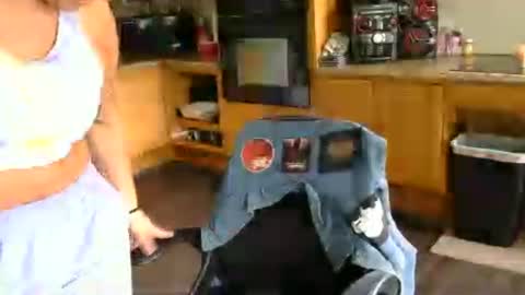 fuck_i_dunno online show from July 16, 2026, 7:31 pm
