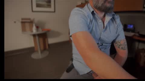 fuckadilf online show from January 16, 2025, 9:19 pm