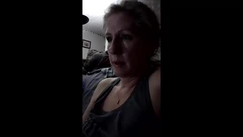 Snapshot of fuckaroundfun69 chatting on April 6, 2026, 6:03 am fuckaroundfun69 online show from April 6, 2026, 6:03 am