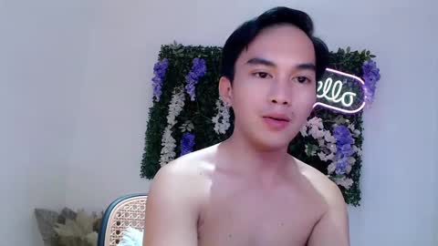 Snapshot of fuckboy_zachxx chatting on February 19, 2025, 4:34 am online show from February 19, 2025, 4:34 am