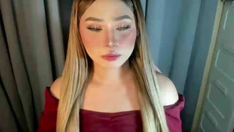Snapshot of fuckdoll_rain chatting on May 25, 2026, 11:27 am R A I N M O R A L E S G M A I L . C O M online show from May 25, 2026, 11:27 am