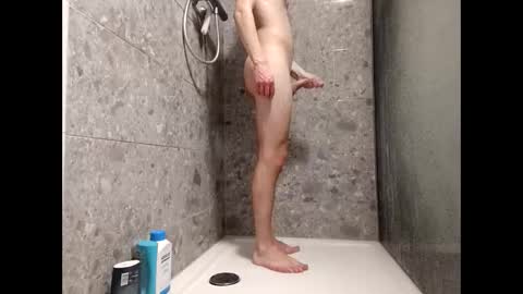 fuckdutchy1998 online show from February 13, 2026, 8:27 pm