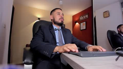 Snapshot of fuckerwate chatting on March 17, 2026, 3:33 am SERGIO THE SEX LAWYER online show from March 17, 2026, 3:33 am