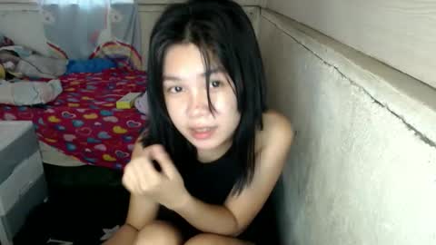 Snapshot of fucking_angelfox01 chatting on April 10, 2026, 4:39 am Gelle online show from April 10, 2026, 4:39 am