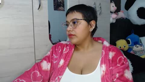 Mia and Gary  online show from January 13, 2026, 3:56 am