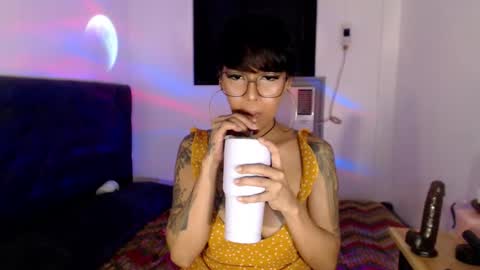 Princess Anna online show from December 2, 2025, 11:15 am