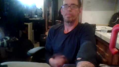 Snapshot of fuckmehard221187 chatting on February 20, 2025, 10:59 am me online show from February 20, 2025, 10:59 am