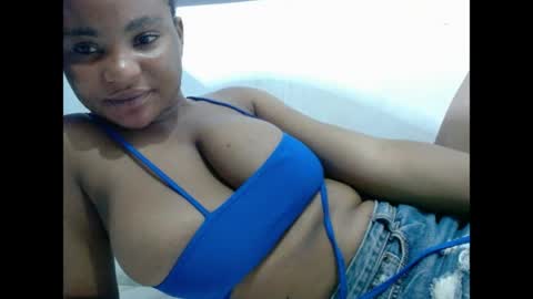 Snapshot of fuckxmypussy chatting on April 28, 2026, 9:53 pm fuckxmypussy online show from April 28, 2026, 9:53 pm