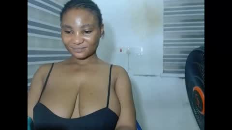 Snapshot of fuckxmypussy chatting on May 4, 2026, 9:44 pm fuckxmypussy online show from May 4, 2026, 9:44 pm