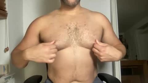 Muscle Bear Jock in Training online show from October 9, 2025, 10:35 am