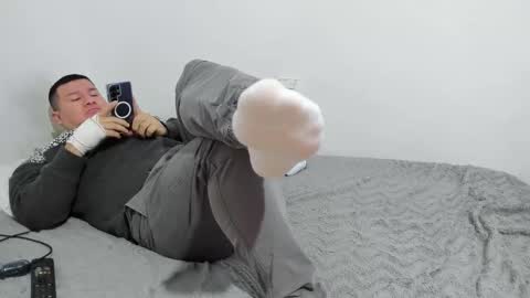 Fuckdirtymen online show from March 29, 2026, 9:09 am