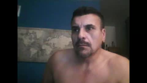 fuego1ento22 online show from December 2, 2025, 3:01 am