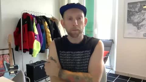 fugazixx online show from December 23, 2024, 11:04 am