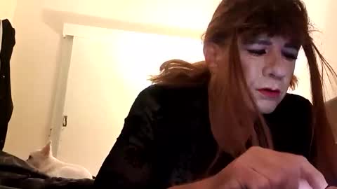 Snapshot of full4cefull chatting on December 15, 2024, 12:06 pm Pizzaz online show from December 15, 2024, 12:06 pm