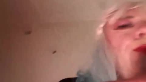 Snapshot of full4cefull chatting on September 13, 2025, 6:40 pm Pizzaz online show from September 13, 2025, 6:40 pm