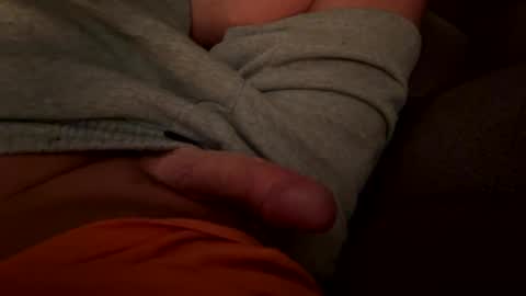 Snapshot of fun205075 chatting on October 5, 2025, 12:53 am fun205075 online show from October 5, 2025, 12:53 am