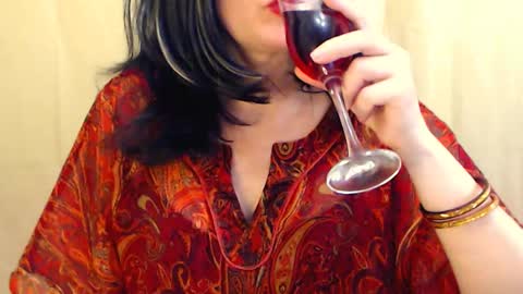 Snapshot of fun4tips chatting on February 28, 2025, 6:31 pm Fun4Tips online show from February 28, 2025, 6:31 pm