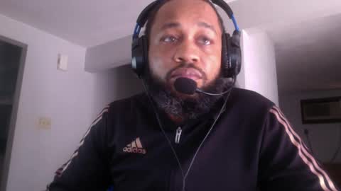 Snapshot of fundreams100 chatting on October 1, 2025, 4:46 pm FunDreams online show from October 1, 2025, 4:46 pm